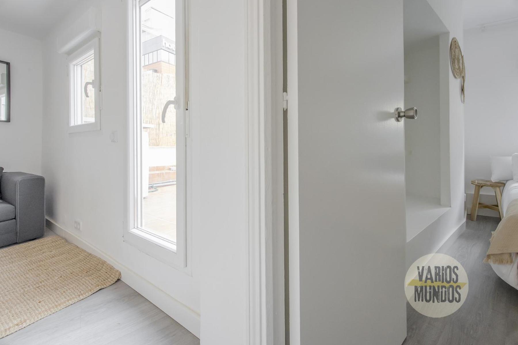 Atico Calle Silva Para 3Pax Con Terraza Esquina Con Gran Via E2 Madrid Luaran gambar