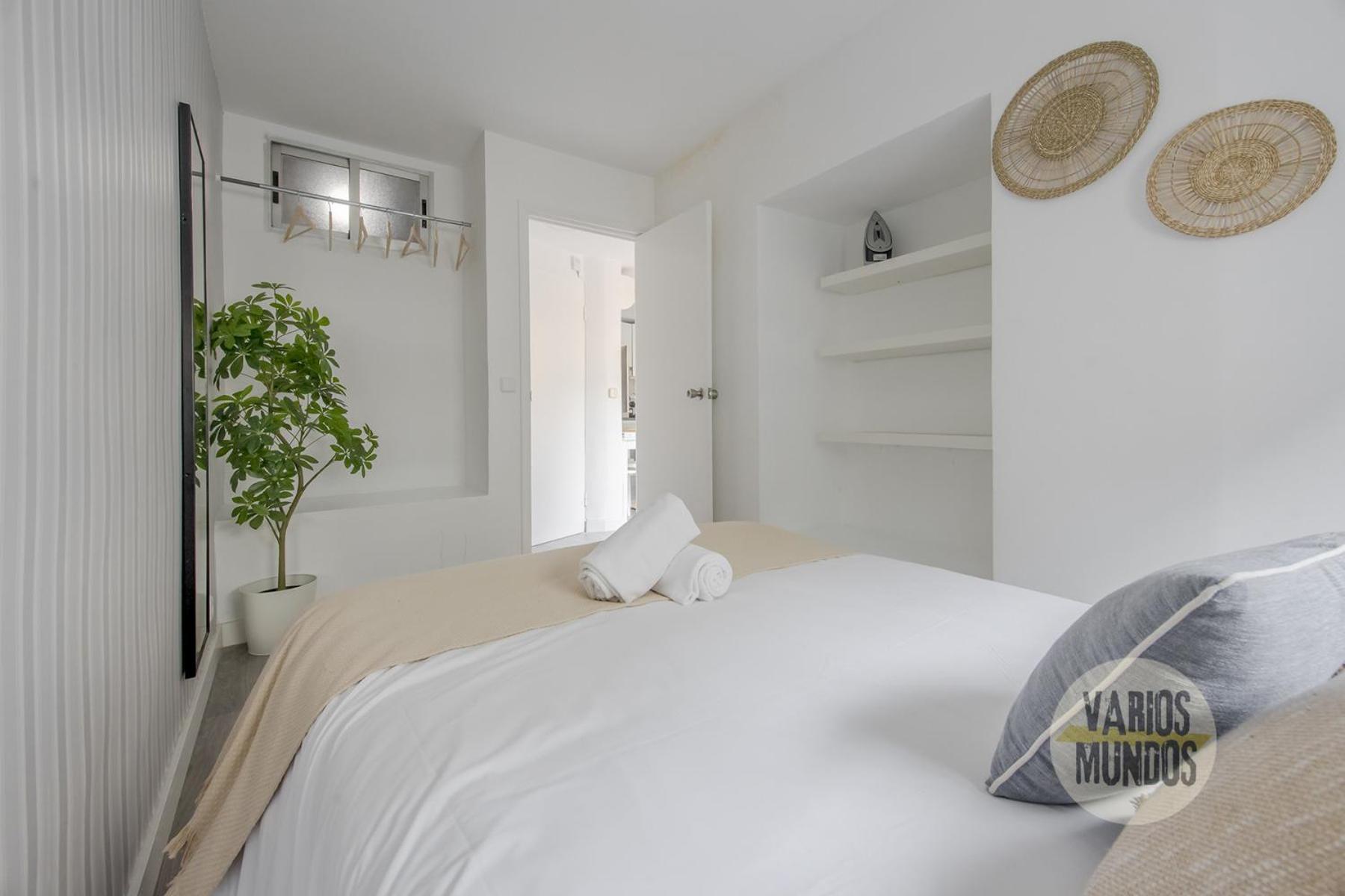 Atico Calle Silva Para 3Pax Con Terraza Esquina Con Gran Via E2 Madrid Luaran gambar
