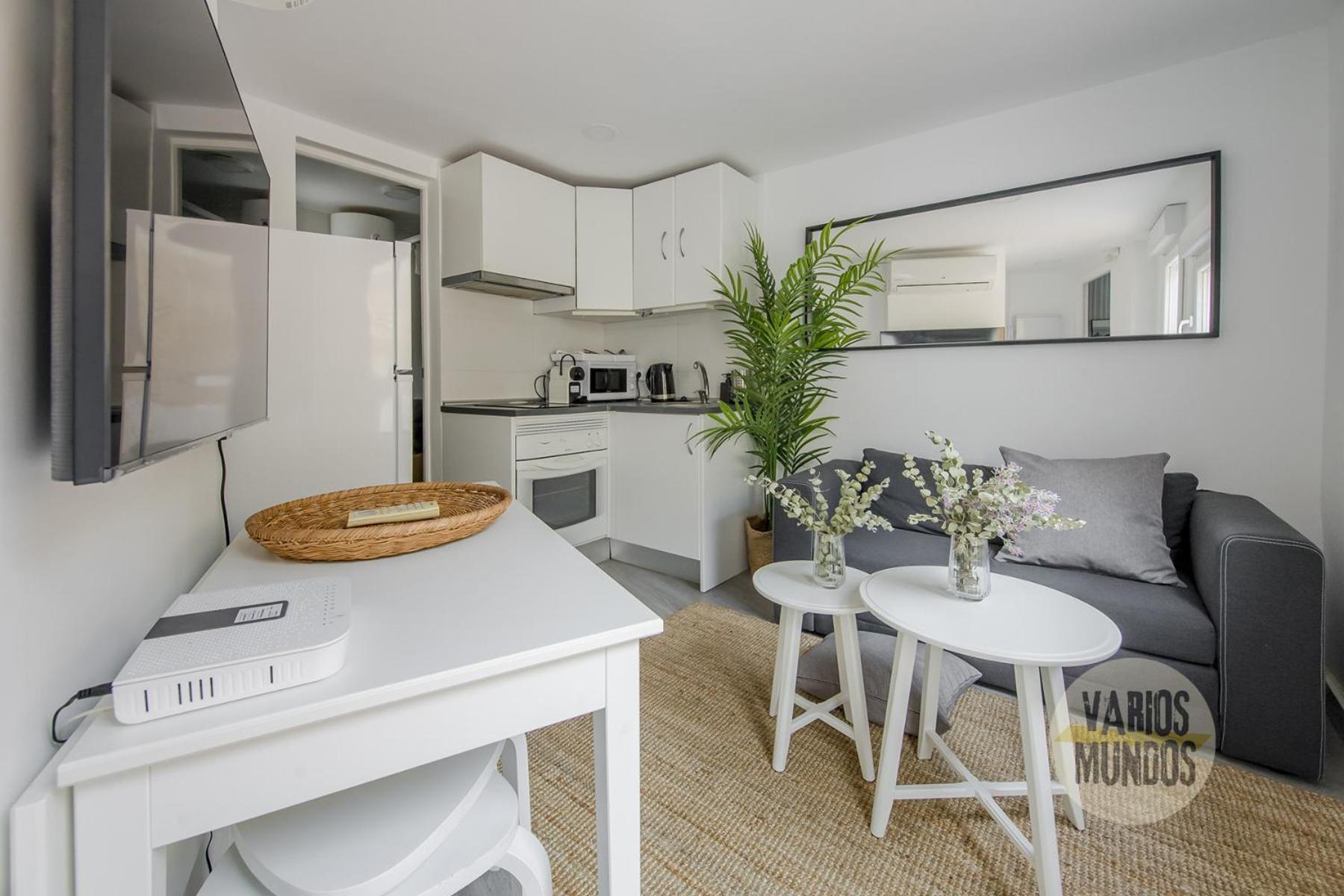 Atico Calle Silva Para 3Pax Con Terraza Esquina Con Gran Via E2 Madrid Luaran gambar